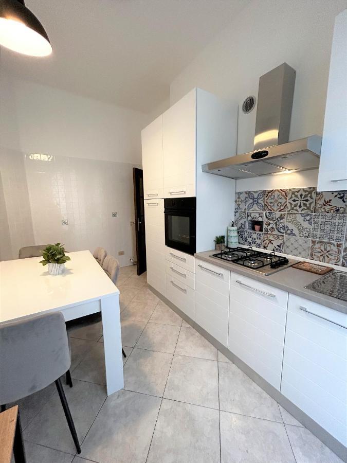 La Dotta Apartments - Via Guglielmo Marconi 24 Bolonya Dış mekan fotoğraf